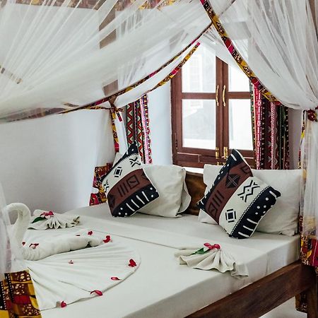Shoki Shoki Guest House Занзибар Экстерьер фото