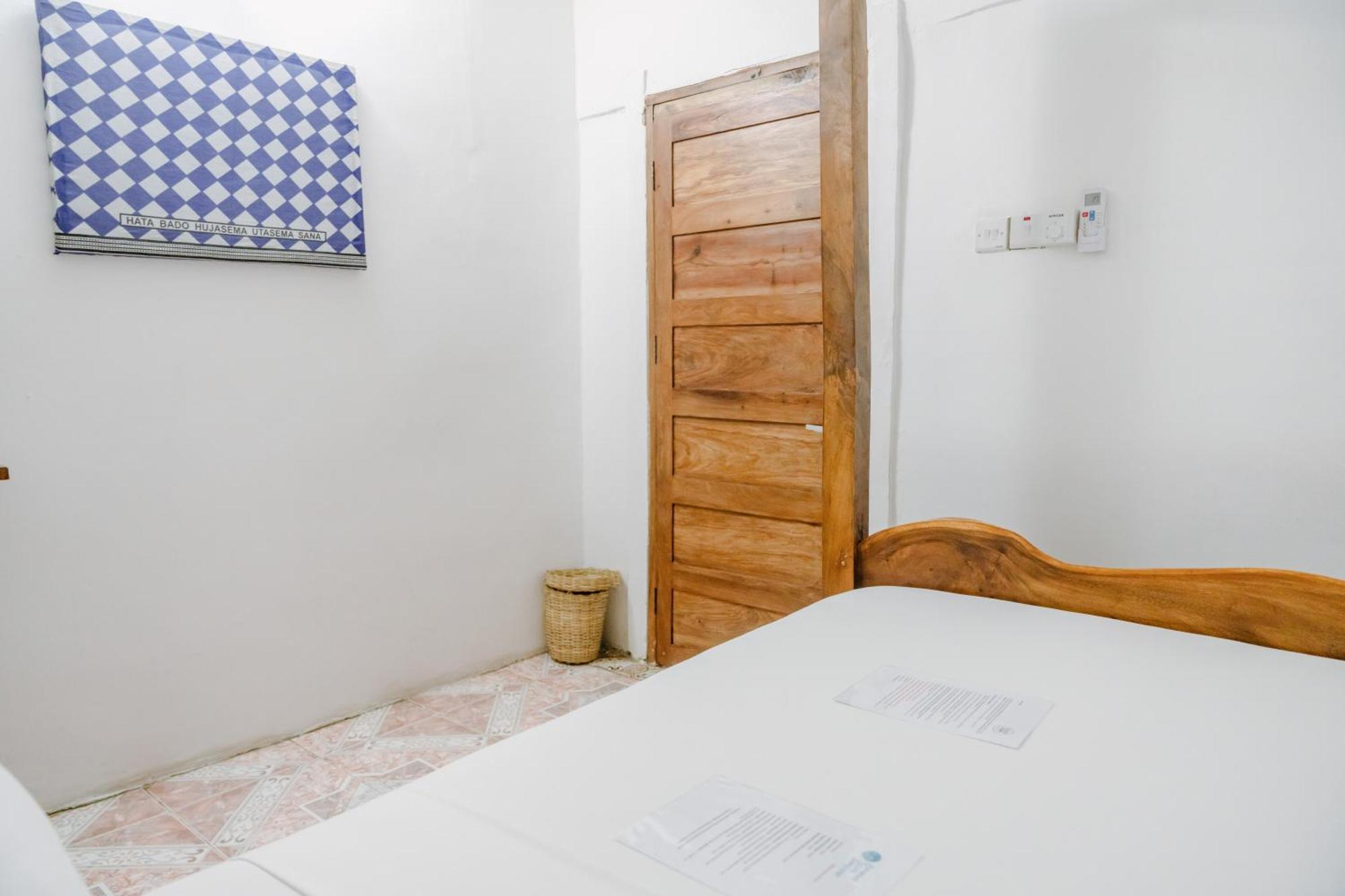 Shoki Shoki Guest House Занзибар Экстерьер фото