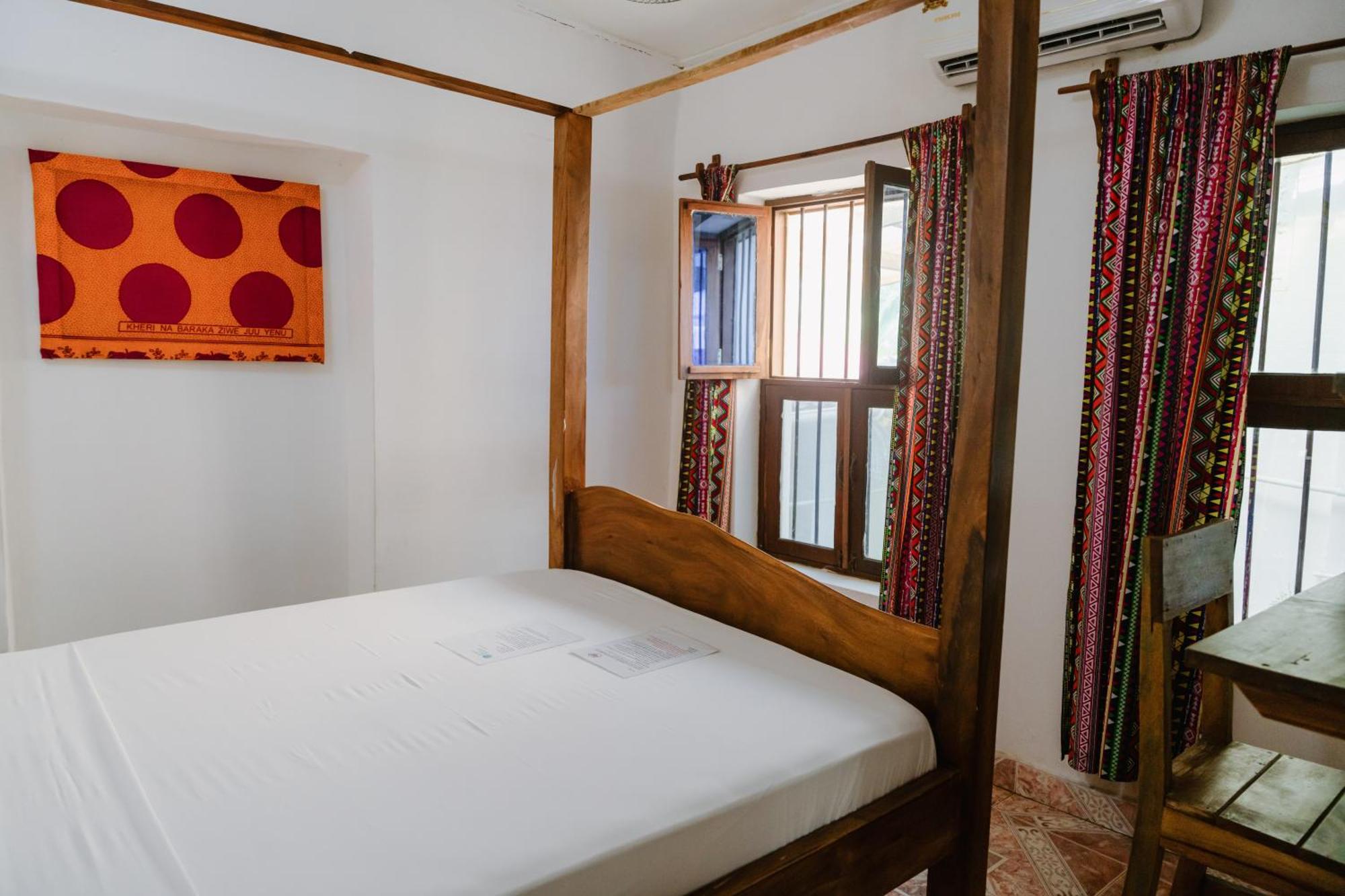Shoki Shoki Guest House Занзибар Экстерьер фото