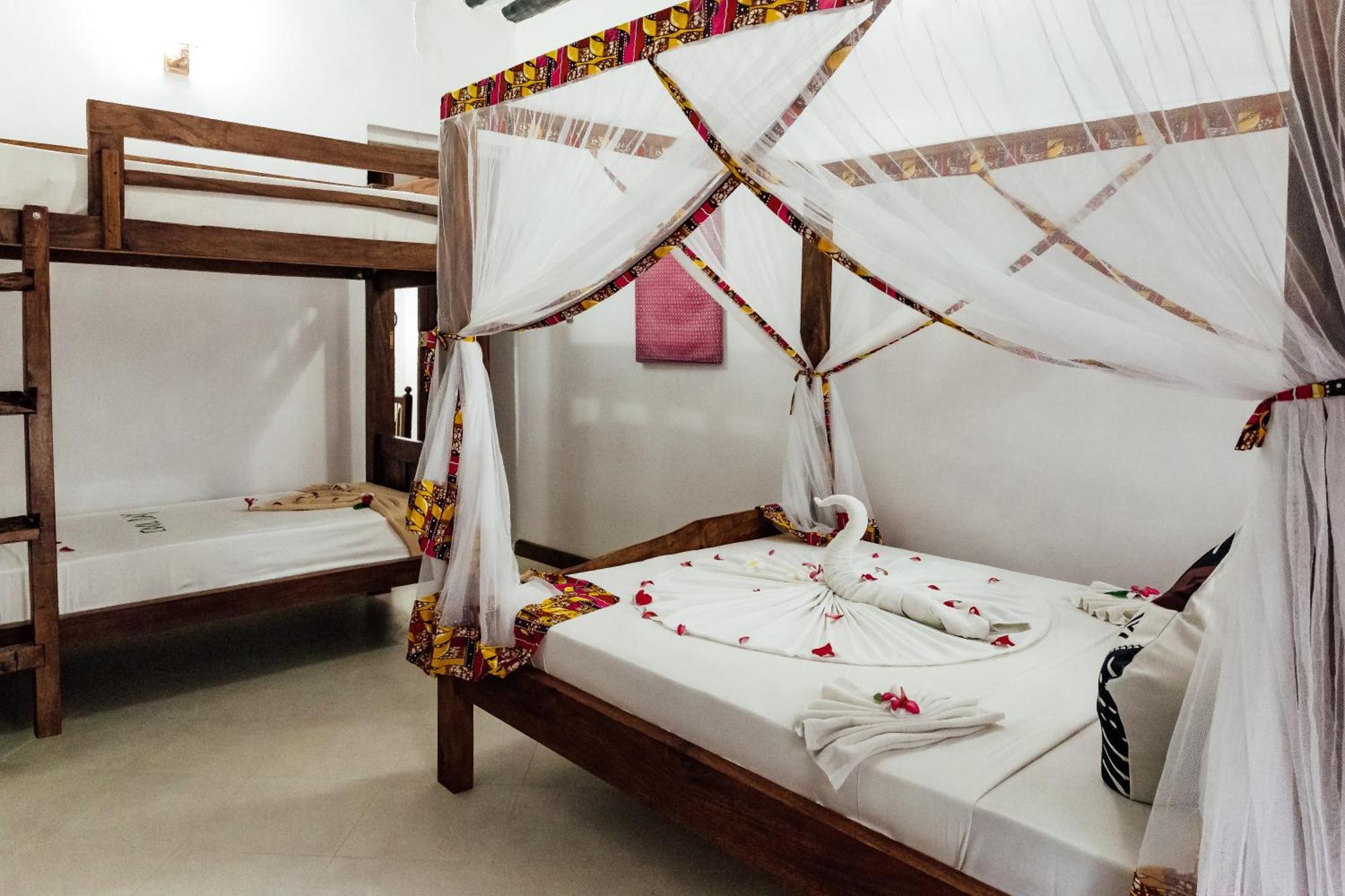 Shoki Shoki Guest House Занзибар Экстерьер фото